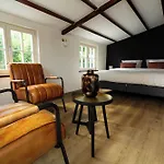 In De Peel Bed & Breakfast